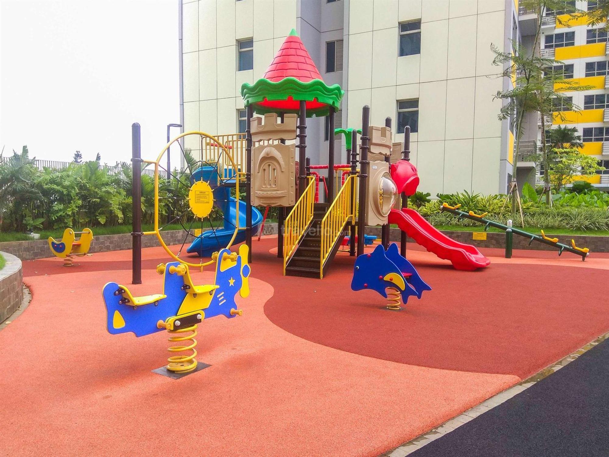 Springlake Summarecon Near Shopping Mall By Travelio Apartemen *